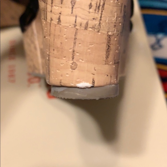 Size 8 wedges - Picture 5 of 6